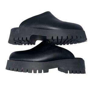 Calia by Carrie Underwood Women’s Size 11 Black‎ Leather Clogs Chunky Minimalist